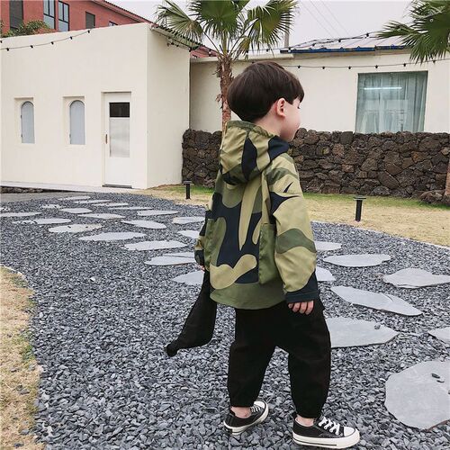 Boys Thin Jacket 2024 Spring and Autumn New Style Children's Large and Medium-sized Loose Style Camouflage Spring Jackets and Windbreakers Trendy