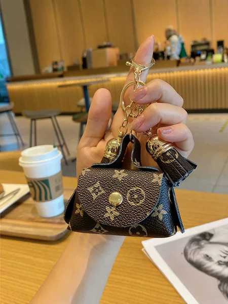 Cute Mini Leather Bag Coin Purse Headphone Bag Storage Bag Presbyopic Pendant Key Card Bag Key Bag for Women