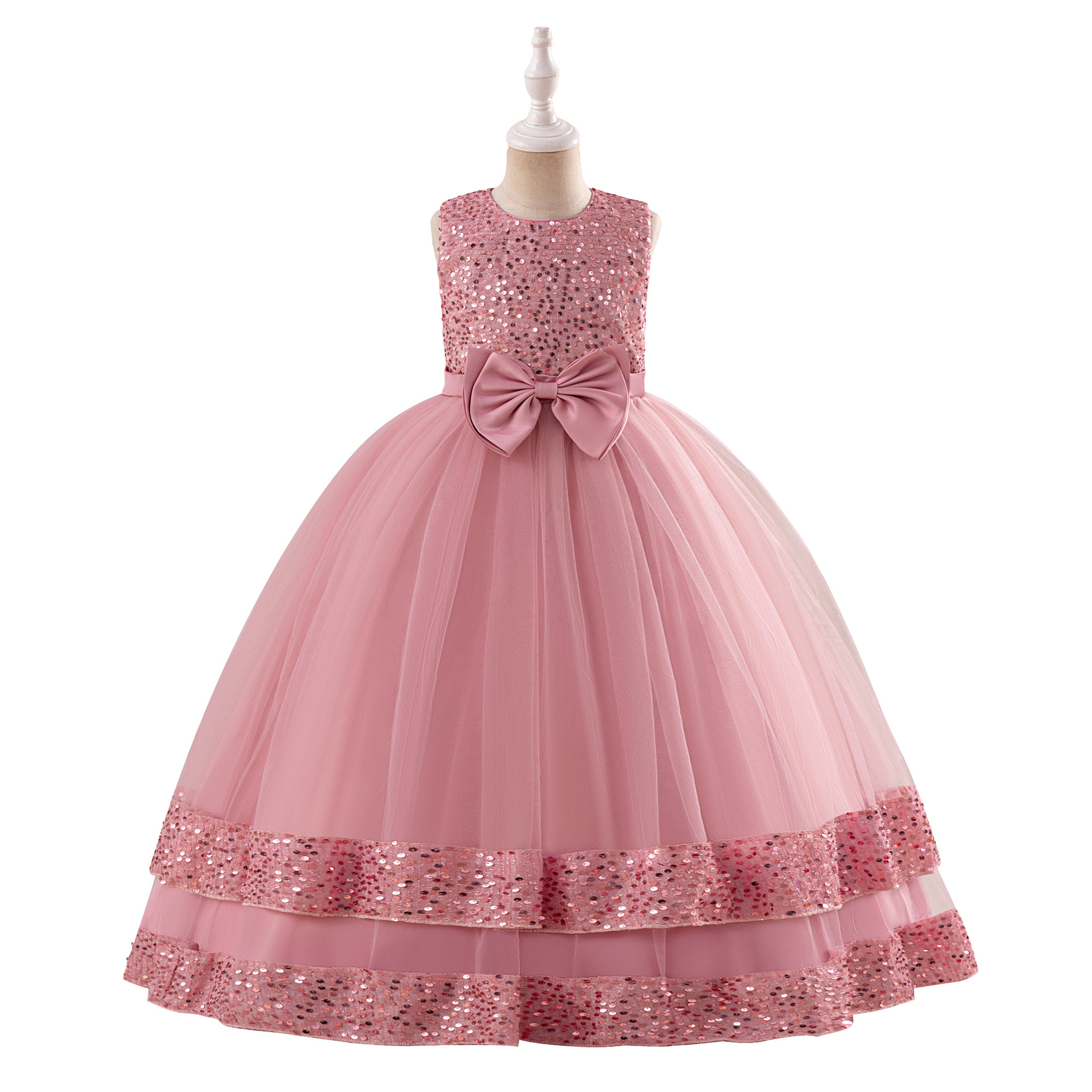 Vestido de niños, vestido de princesa, modelado de moda, modelo de piano, vestido de noche, vestido de princesa