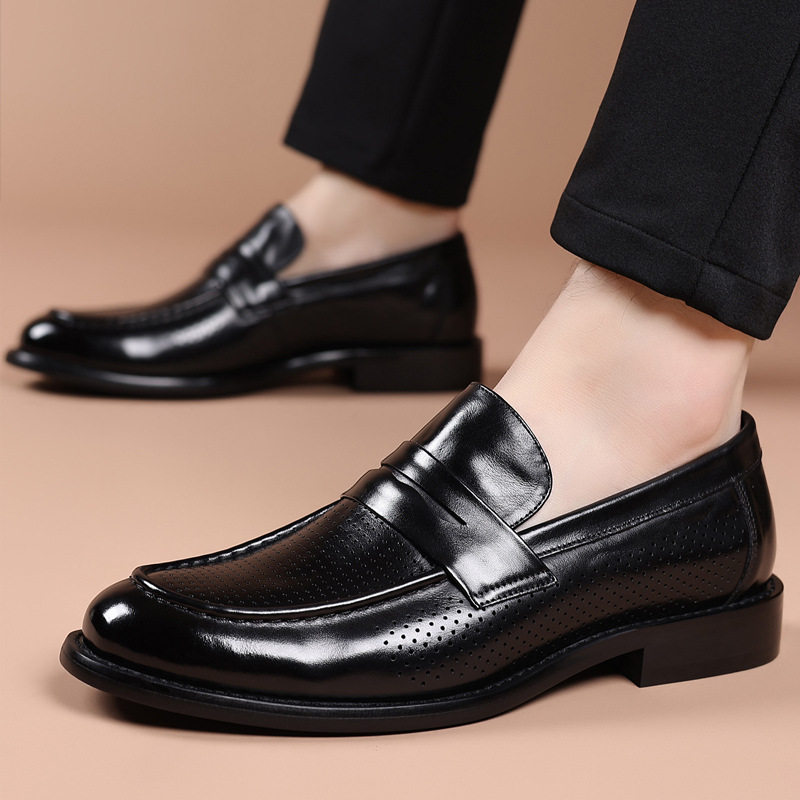 Sandal nam da bò lớp đầu khoét lỗ thoáng khí, đế bằng gỗ tự nhiên, kiểu lười — Sandal màu nâu, Sandal đen
