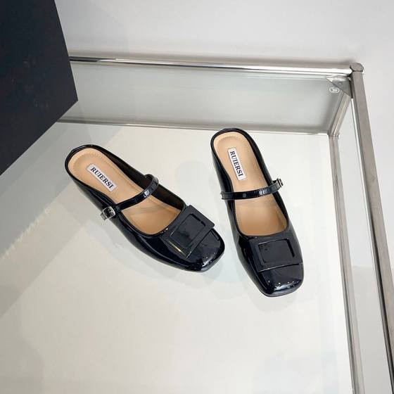 In-Stock - Women's Height-Increasing Square-Toe Slip-On Mules with Buckle, Closed-Toe Half Slippers, New Spring 2025 Round-Toe Slippers