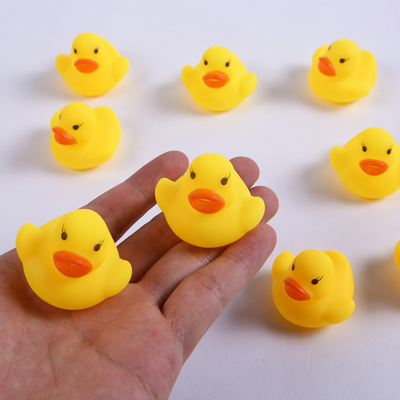 Miniature Bath Toy Little Yellow Duck Baby Water Play Duck Vinyl Children's Stress Relief Toy Wholesale