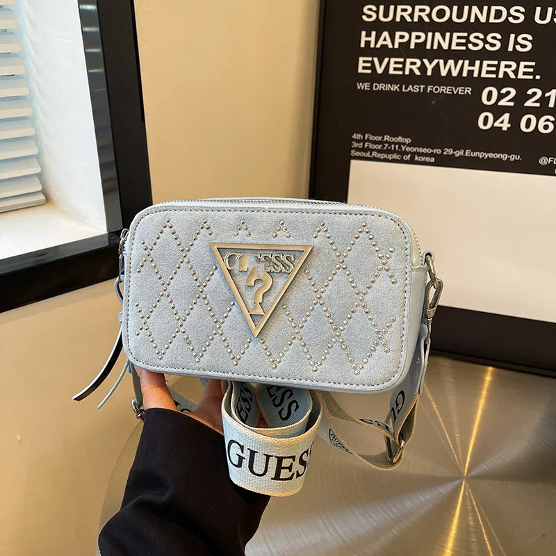 Bolso de cámara transfronterizo para mujer 2025 primavera y verano nuevo estilo estilo moderno y moderno bolso cuadrado pequeño bolso de hombro de diamantes calientes de moda