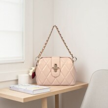 ů��������Ӱ�С���F�����Ů����ɫ���μ�б������Sһ�����l