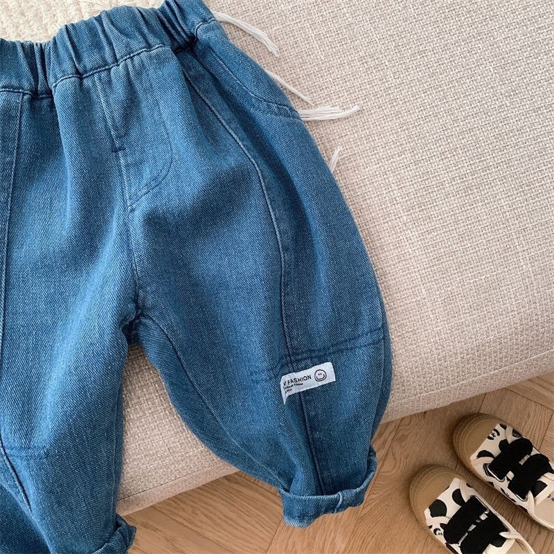 Nuevos pantalones infantiles de primavera y otoño jeans para niños pequeños y medianos pantalones casuales de color sólido Harlan