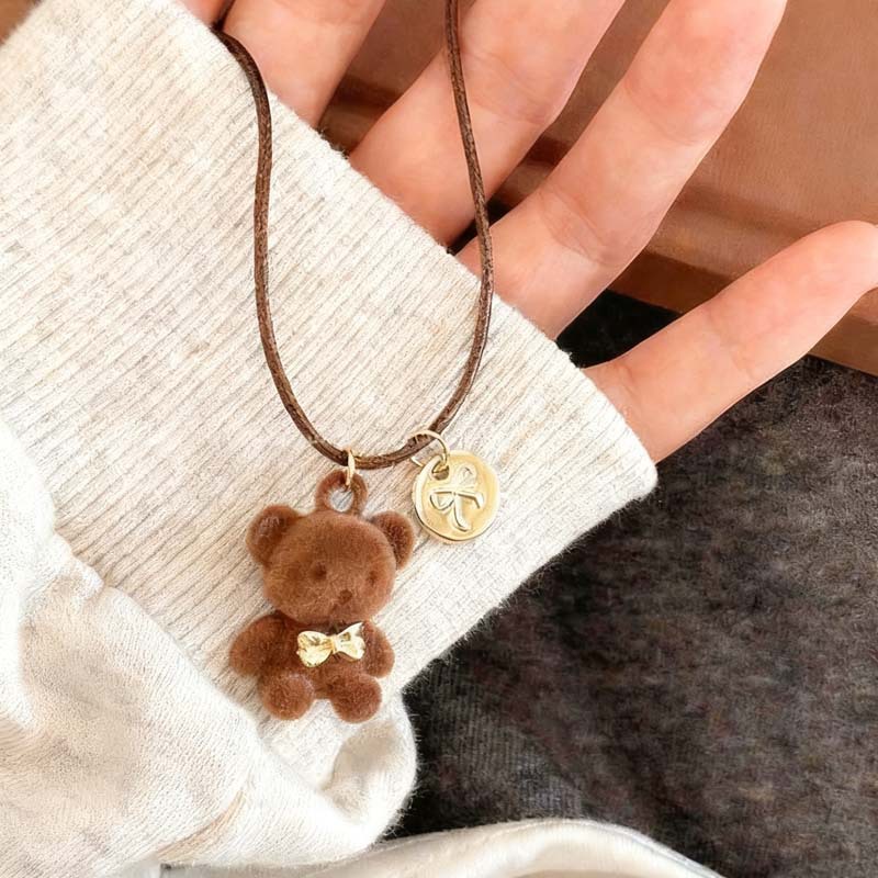 可爱咖色毛绒小熊吊坠项链女秋冬长款卫衣配饰2025新款百搭毛衣链