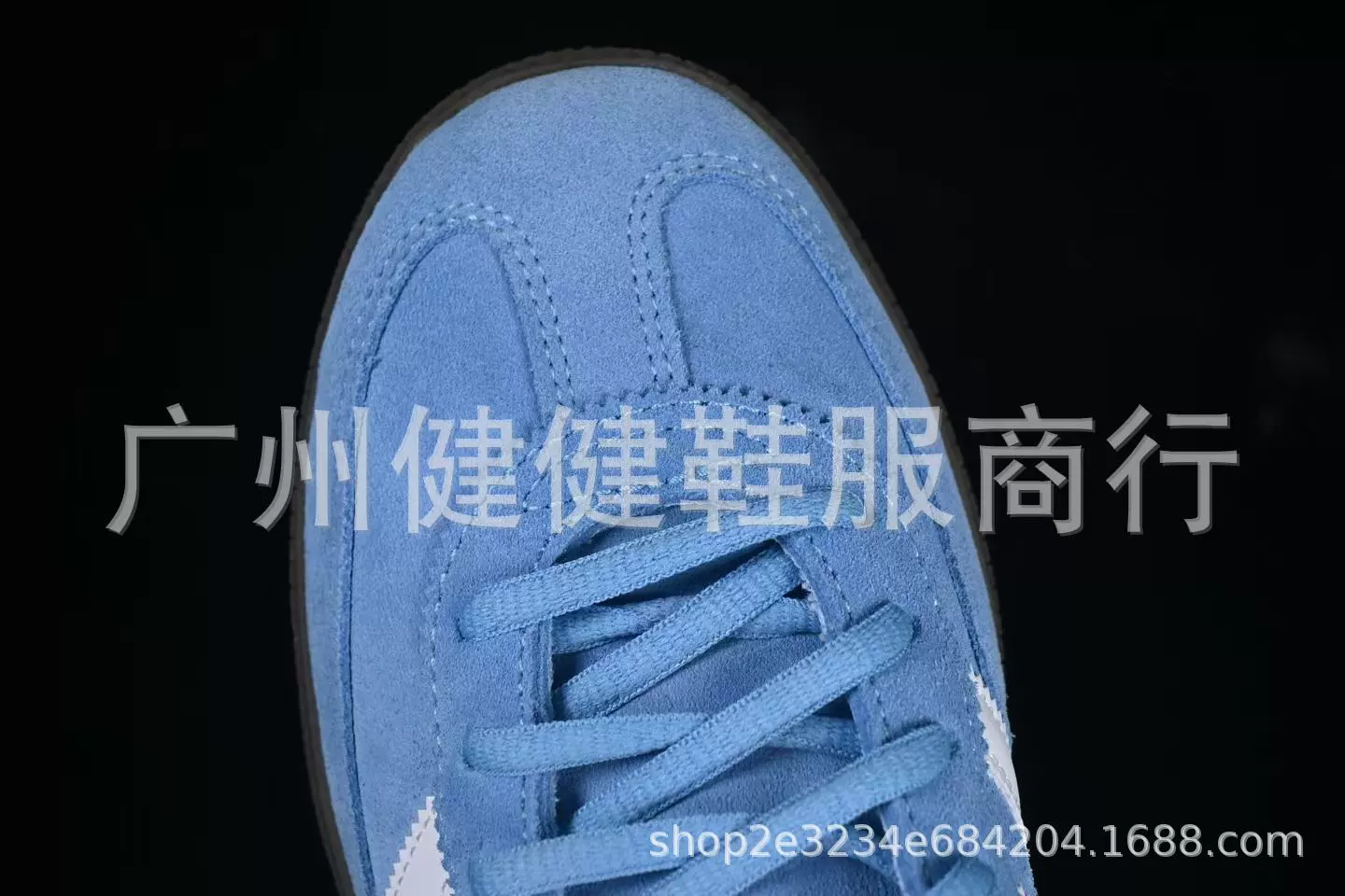 Всесезонные кроссовки Adidas для мужчин и женщин с площадкой, обувь Jianjian Guangzhou кампус клубника медведь красно-белый, плоская замена Maillard