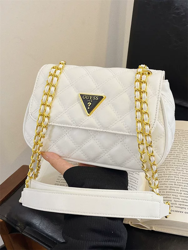 One-shoulder Bag, Quilted Vegan Leather, Chain Strap, City Style (23×7×15 cm)