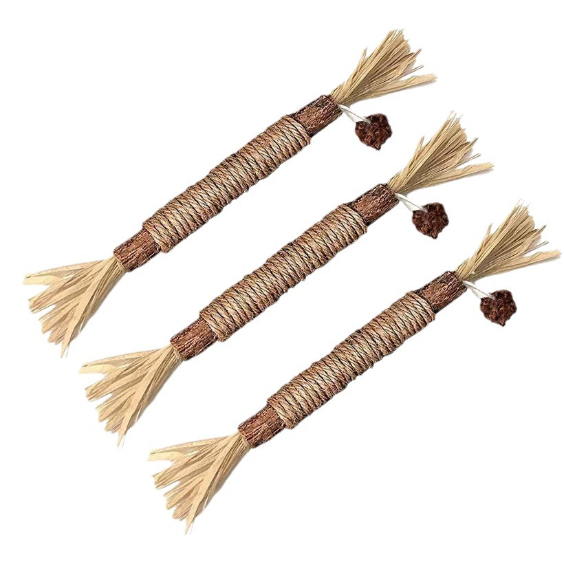 Популярные игрушки для животных: палочка для чистки зубов для кошек, пеньковая веревка, дерево, кошачья мята, жевательная палочка для чистки зубов для кошек.