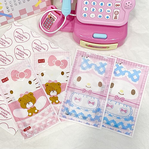 Cartoon printed cool pad for students to reduce heat and prevent heatstroke, suitable for military training, heat relief and cooling pad, phone cooling pad