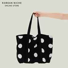 �nʽ���������ذ��¿�����s�μ��Ů�r��С���OӋ���c������Ů