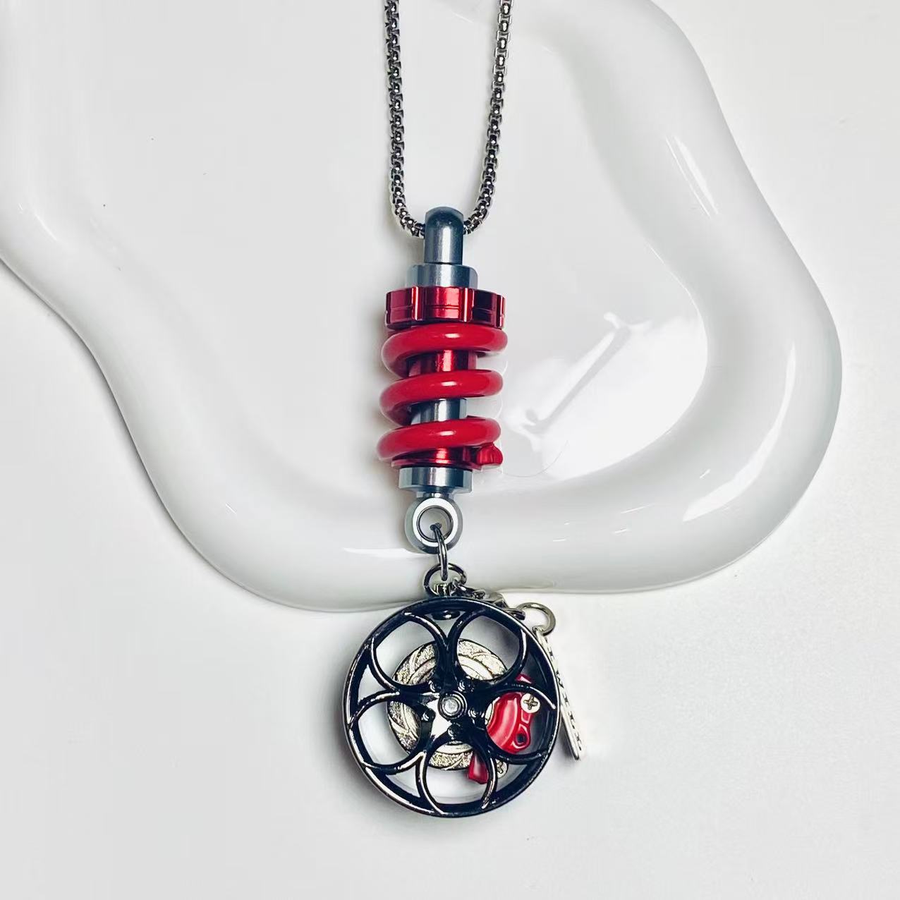 Cross-Border New Car Pendants, Car Interior Accessories, Trendy Metal Modified Wheels, Car Pendants, Rearview Mirror Pendants