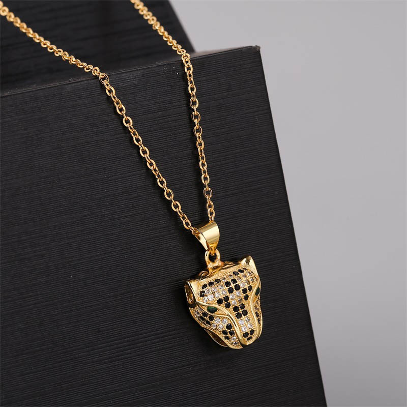 Simple Vintage Copper Inlaid Zirconium Leopard Head Necklace Wholesale Nihaojewelry display picture 3