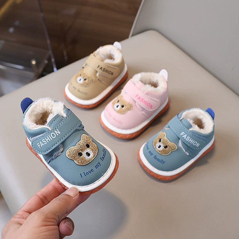 Одна часть обуви для мужчин и женщин плюс бархатная хлопчатобумажная обувь на мягкой подошве Детские ходки 0-1 1 год 2 года зимой