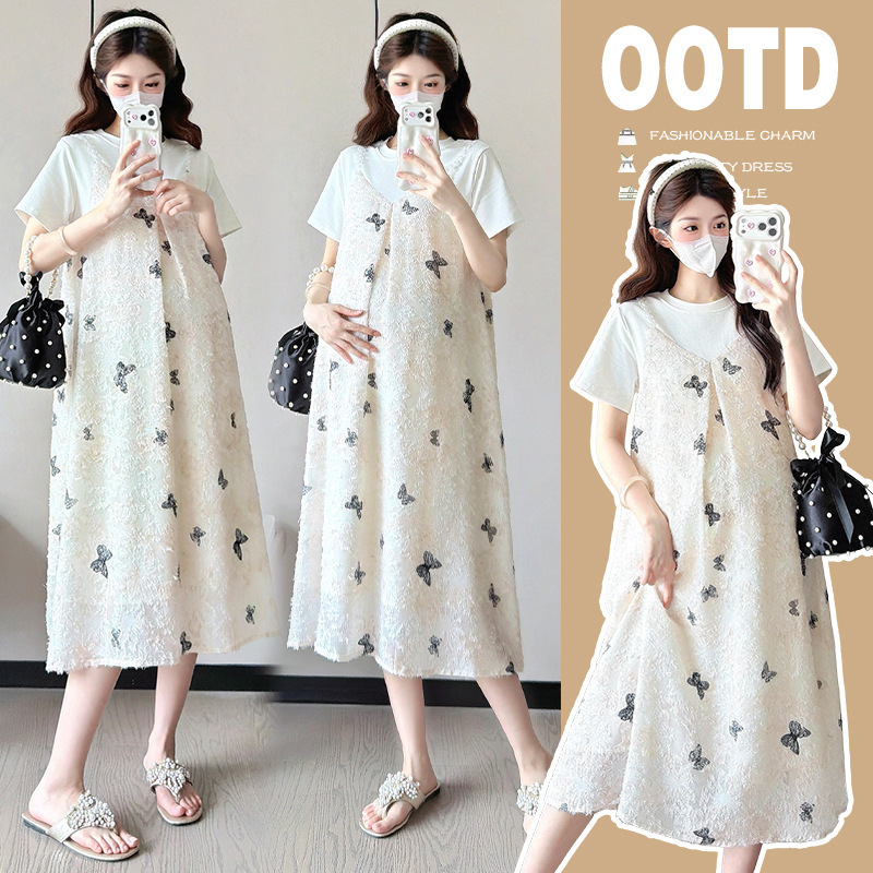 Maternity Wear 2026 Summer New Arrivals: Stylish and Age-Reducing Breathable Patchwork Faux Two-Piece Dress for Pregnant Women Maternity Wear 2026 Summer New Arrivals: Stylish and Age-Reducing Breathable Patchwork Faux Two-Piece Dress for Pregnant Women