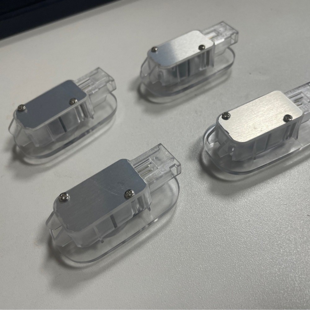 Adecuado para Mercedes-Benz EQE/EQS puerta del coche Luz de bienvenida modificada decorativa atmósfera luz de la puerta del coche iluminación piso luz láser lámpara de proyección