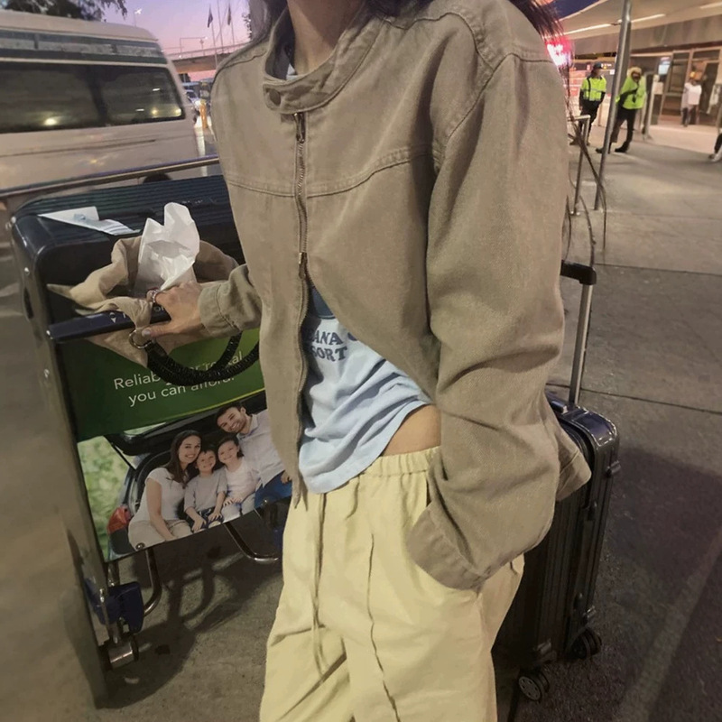 In Stock: Coffee-Colored Heavy-Duty Washed Vintage Denim Stand-Collar Jacket for Women, Spring Season, Unique Loose Casual Pocket Jacket In Stock: Coffee-Colored Heavy-Duty Washed Vintage Denim Stand-Collar Jacket for Women, Spring Season, Unique Loose Casual Pocket Jacket