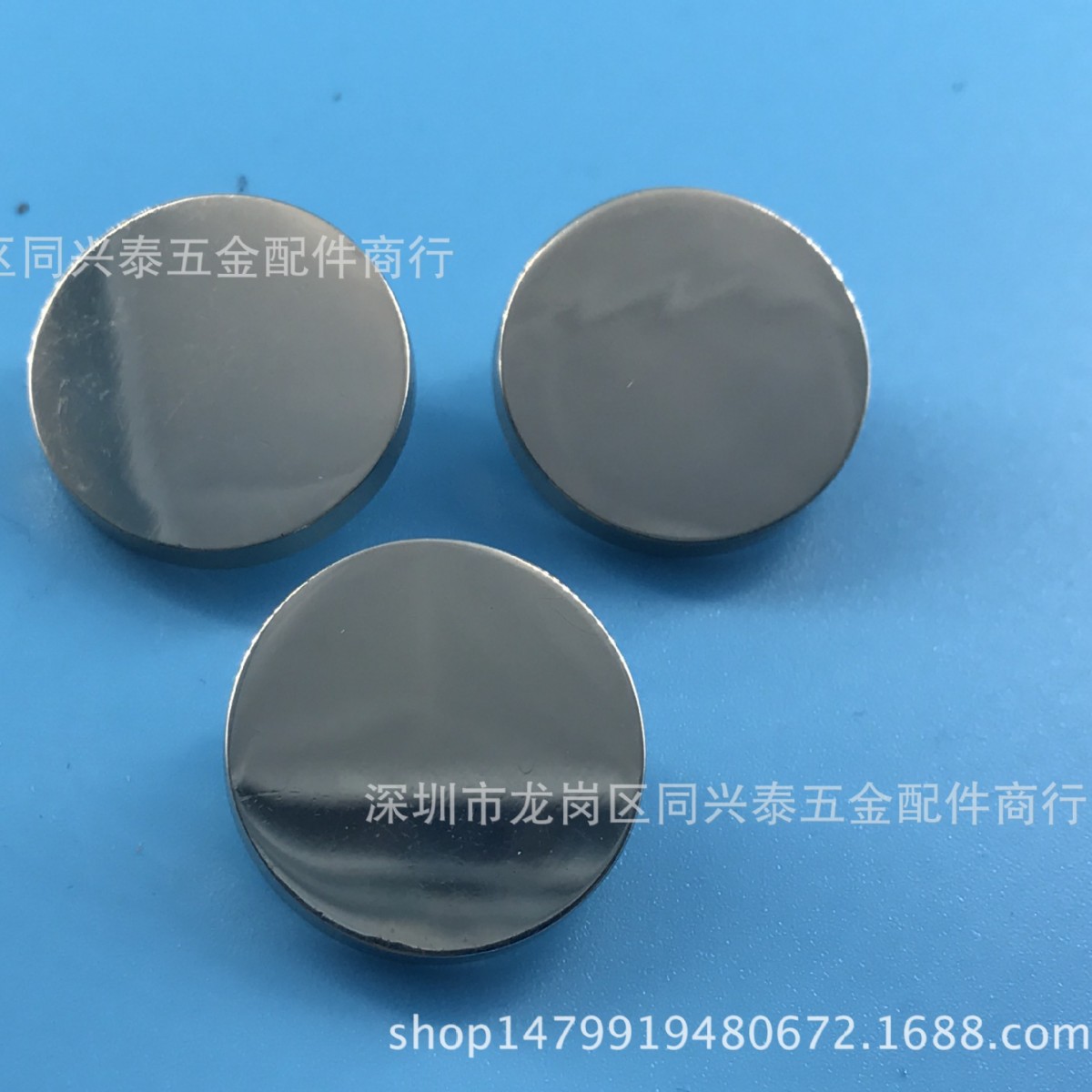 圆形平面大衣扣子 衬衣开衫西装钮扣镜面金属扣 18mm脚钮