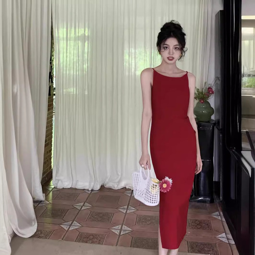 French one-length waist slit dress for women in summer new high-end style slim sling skirt