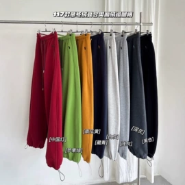 休闲裤;女式牛仔裤;女式T恤