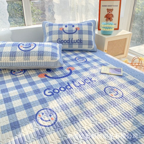 Thailand Latex Cooling Mat Three-Piece Set Summer Air Conditioner Soft Mat, Foldable and Washable, Large Cartoon Ice Silk Mat for Wholesale