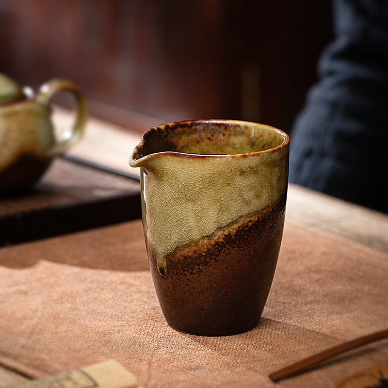 Antique firewood burning fair Cup handmade stoneware tea sea ceramic household tea dispenser Japanese retro kung fu tea set accessories Antique firewood burning fair Cup handmade stoneware tea sea ceramic household tea dispenser Japanese retro kung fu tea set accessories