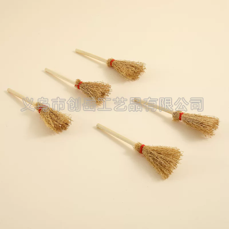 Small broom, toy, props with accessories, 10cm