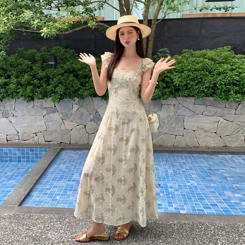 [Special Offer, No Returns or Exchanges] Xiu Xixi 2026 Summer High-Waisted Dress with Floral Print, Pure Desire Vacation Dress for Women K81016