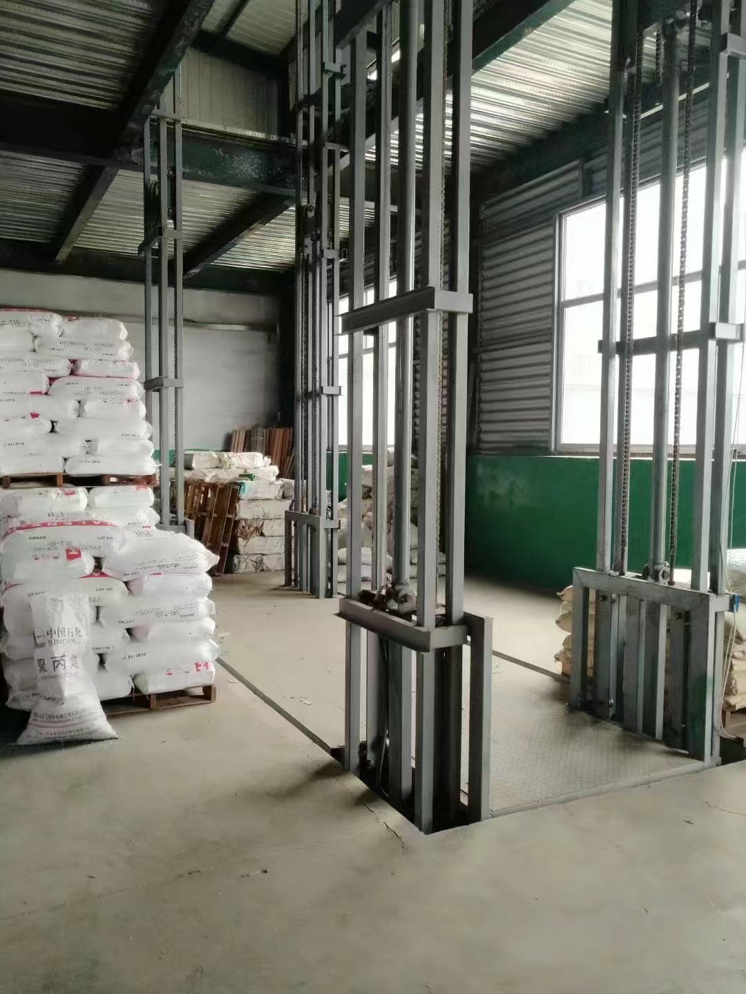 Industrial lifting platform, hydraulic platform, guide rail for lifting equipment, large-tonnage workshop, factory, and cold storage loading and unloading platform, guide rail