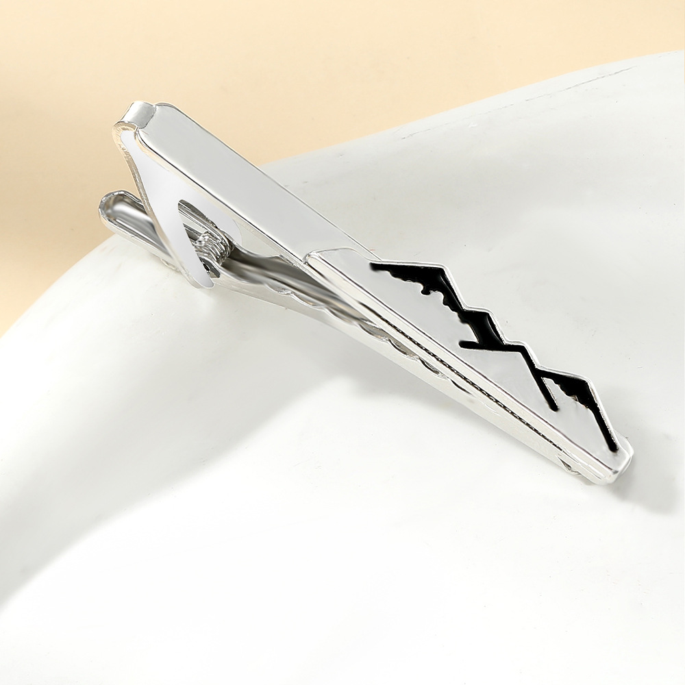 Berg Krawattenklammer Herren Silber Legierung Krawattenklammer High-End-Mode Business Krawattenklammer Spot_voghion.com