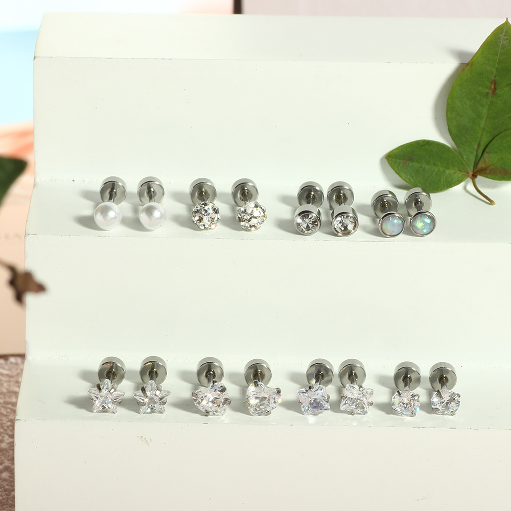 Labret piercing jewelry detail image