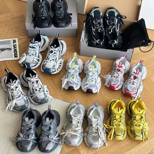 Putian Pure Original Paris 3XL Retro Distressed Father's Shoes 10th Generation Height Increasing Couple's Shoes Breathable Casual Sports Shoes Trend