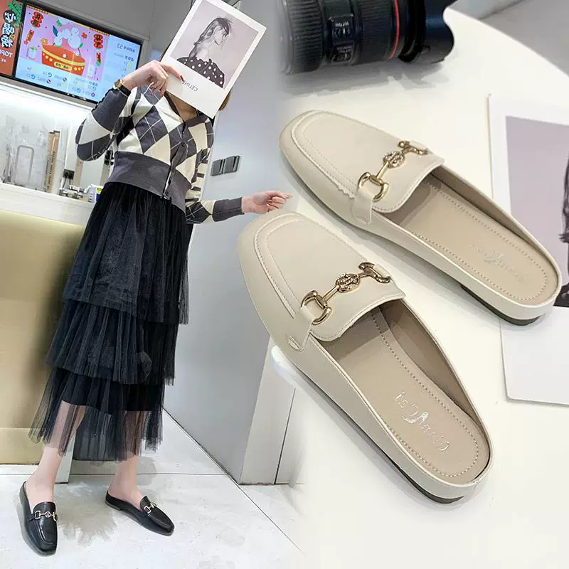 Новые 2023 металлическая пряжка Baotou Half Bag в Корейском стиле Lazy One Pedal Модные простые Стильные женские сандалии и тапочки