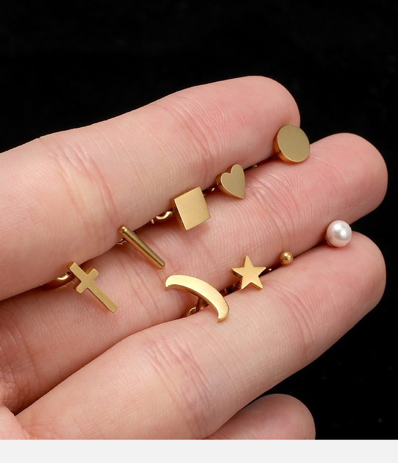 Labret piercing jewelry detail image
