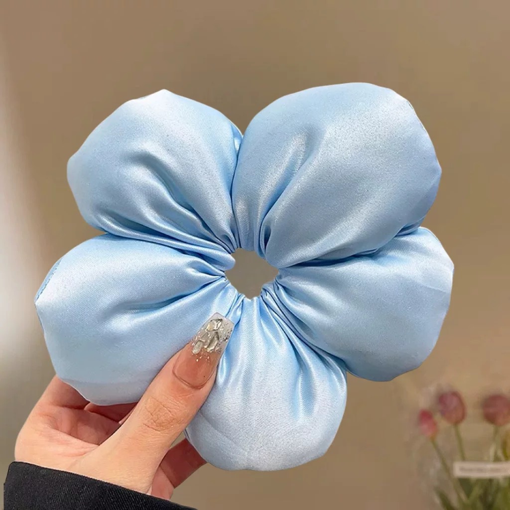 파란색 입체 꽃