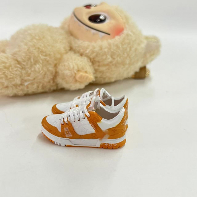 LABUBU Zapatos Rabu Ropa de bebé 17cm felpa vinilo bolso de muñeca colgante para zapatos desnudos caja ciega