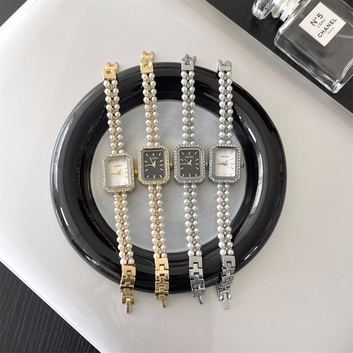 45g Weight Ordinary Glass Mirror Material Other Printing (Printing) Strap Material Watch Classification Pointer Display Type Other Printing (Printing) Buckle Style Round Dial Shape Holiday, Daily Occasion Quartz Movement Solid Color Pattern All Seasons Season Women's Gender Casual, Classic Style Style Casual Classic Style Solid Color Other Printing (Printing) Quartz Watch 无