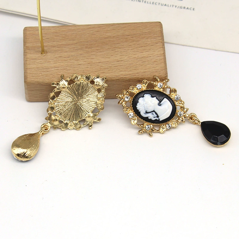П pendant из металла с бантом, аксессуар, DIY