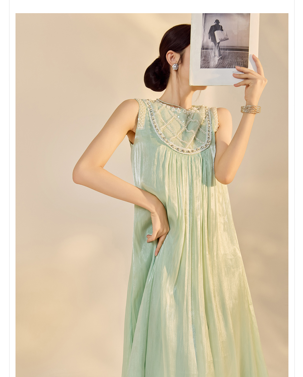 Đầm dài phong cách Trung Hoa mới cổ tròn tay vest dáng suông N8028 — màu xanh lục lam chi tiết 3