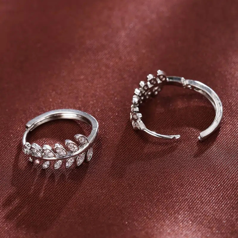 8g Weight Zircon Inlay Material Hoop Earrings Classification 1 Pair Quantity Holiday, Daily Occasion Copper Material Leaf, Grain Pattern Women's Gender IG Style, Simple Style Style 1 Pair Ig Style Simple Style Leaf Grain Copper Zircon Hoop Earrings 3