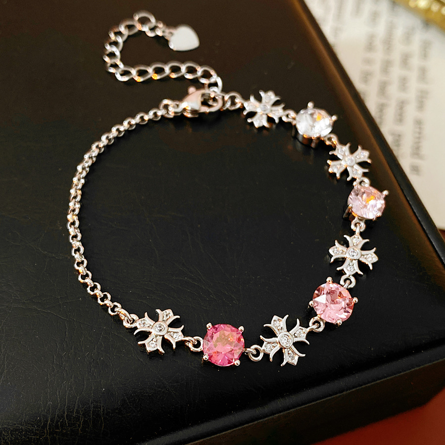 Viento frío Zircon Cruz pulsera redonda moda personalidad exquisita pulsera versátil lujo ligero de alta sensación joyas de mano para mujeres