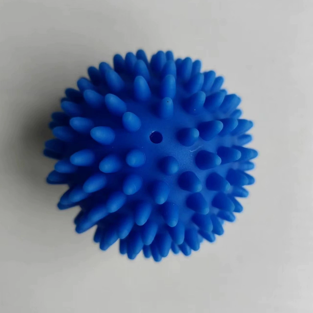 Magic Laundry Washing Ball, Soft-Glue Spiky Ball for Decontamination & Hair Removal, 30 g