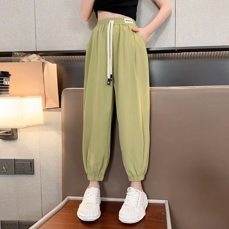 Sommermädchen-Eisseide 2024 neue koreanische Version, mittelgroße und große dünne, mückensichere Hosen für Kinder, Studentenstil_voghion.com