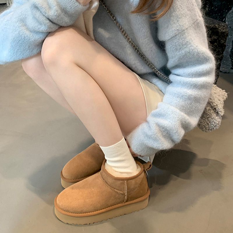Grava Madre 2024 otoño y invierno nuevo estilo coreano de vello y piel gruesa una cabeza redonda con una base gruesa botas de nieve zapatos de algodón para mujeres