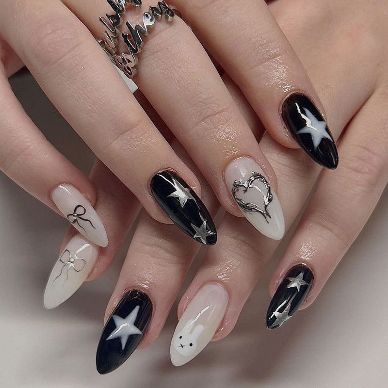 Wear armour black and white jump color silver stars love bow printing fake nails nail pieces wholesale nails Wear armour black and white jump color silver stars love bow printing fake nails nail pieces wholesale nails