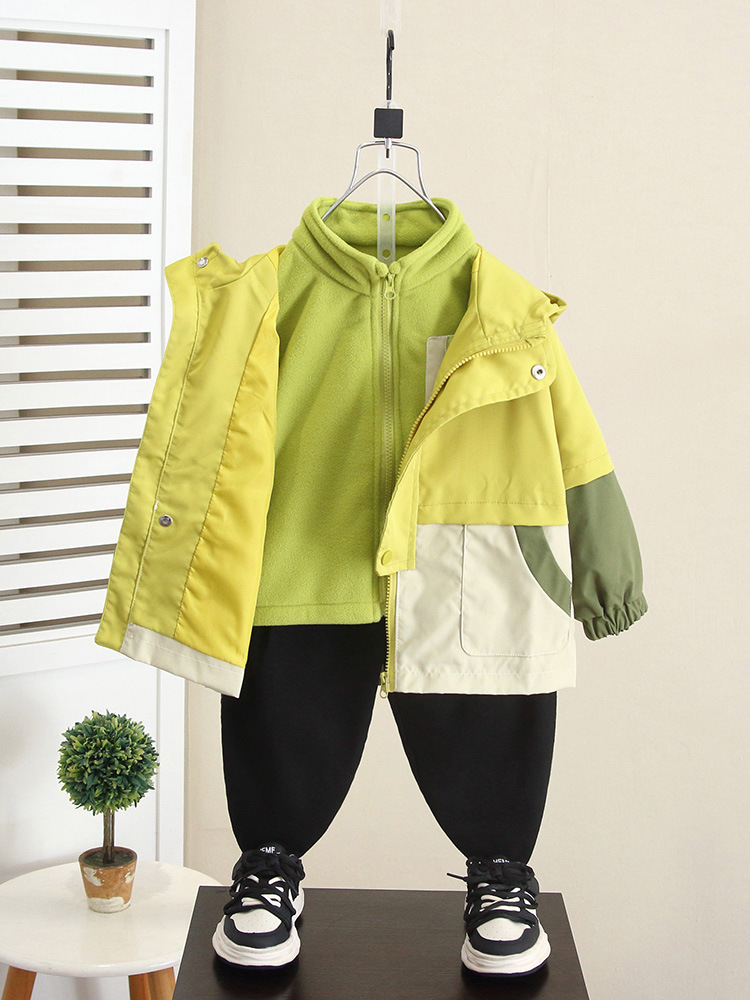 6345 Ropa para niños Chaquetas para niños Tres en uno 2025 Primavera y otoño Nuevo estilo Abrigo de otoño para bebés Pelusa polar para niños