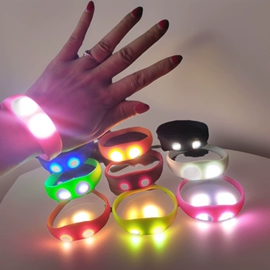 助威道具;宠物项圈;交通安全服装