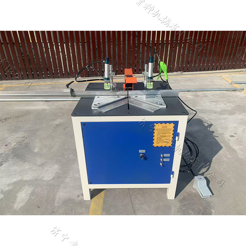 小型铝材型材切割机 金属门窗气动切角机 电动相框灯饰45度裁切机
