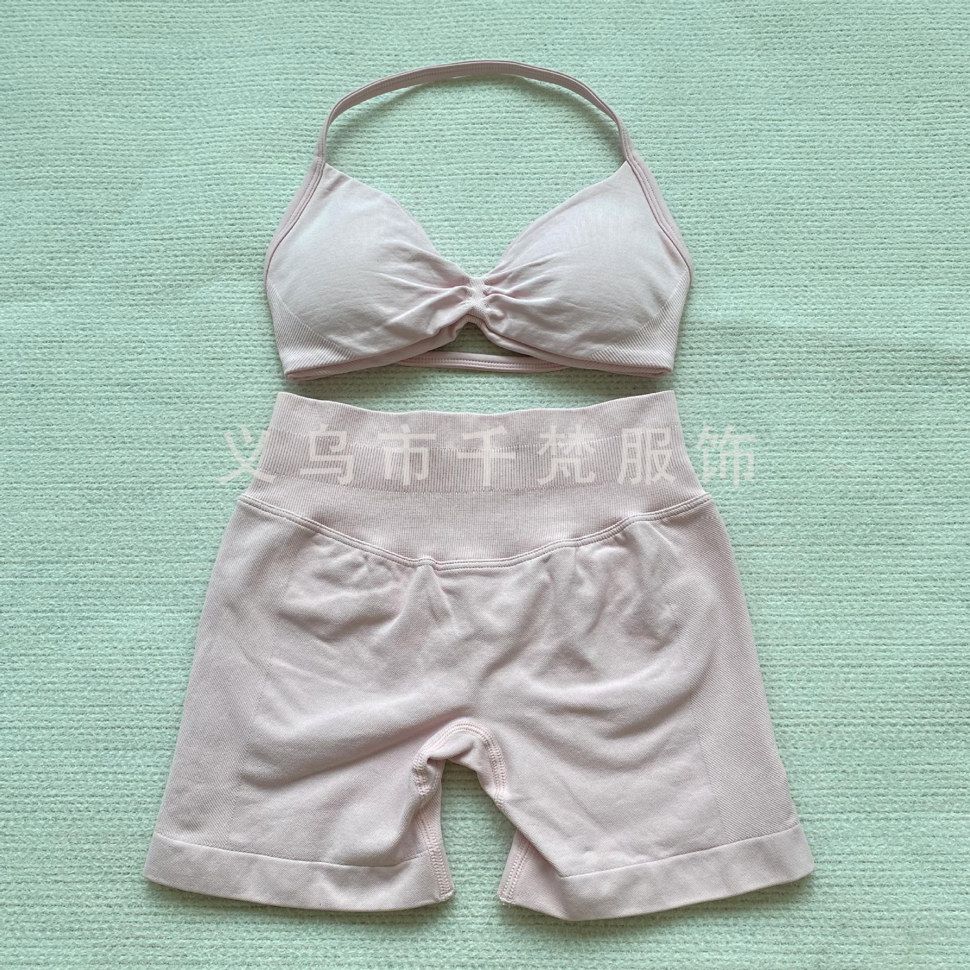 DFYNE AliExpress 同じスポーツスーツホルターネックブラジャースポーツタイトヨガショーツフィットネススーツ