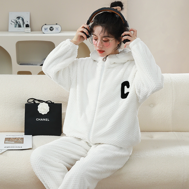 Al aire libre de las mujeres pijamas hombres Otoño e Invierno franela engrosada collar del soporte con capucha cremallera coral fleece Home wear traje